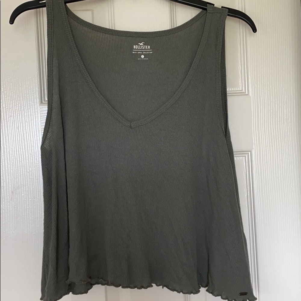 Hollister army green cropped tank top